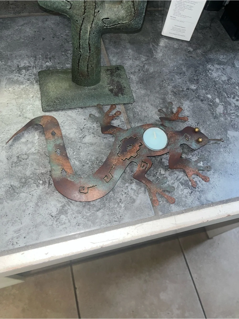Patina Metal Gecko Tealight Holder - Green/Brown